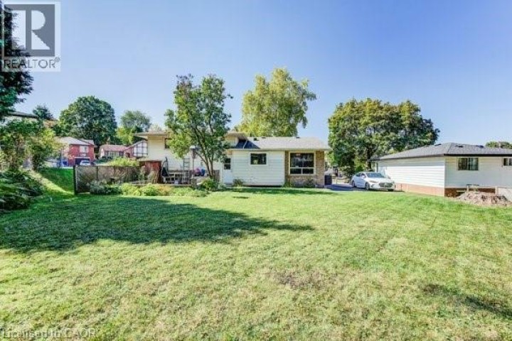 Photo 37 at 659 Gladstone Drive, Woodstock