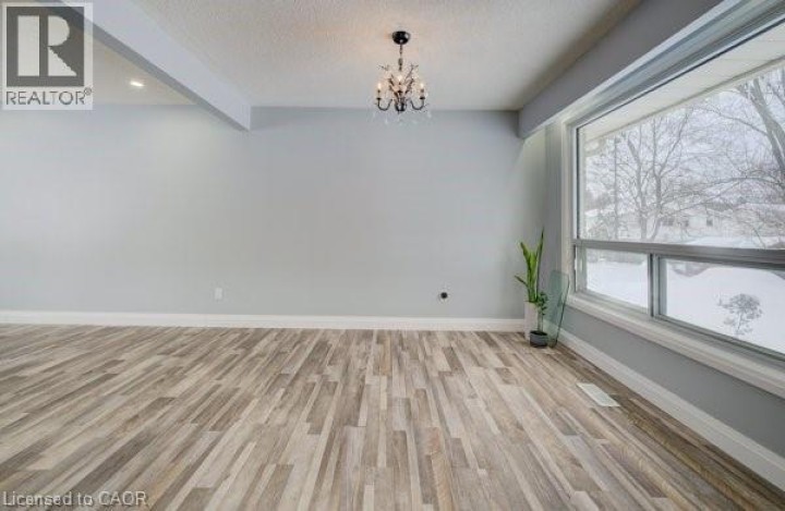 Photo 14 at 659 Gladstone Drive, Woodstock