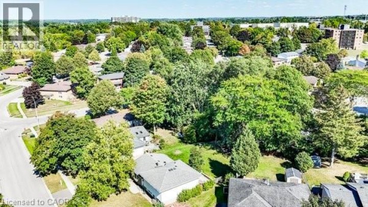 Photo 43 at 659 Gladstone Drive, Woodstock