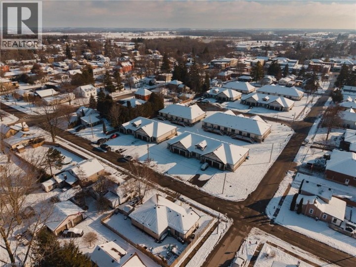 Photo 28 at 7 South Court Street W, Norwich