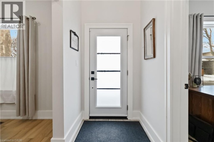 Photo 10 at 156 Albion Street, Brantford