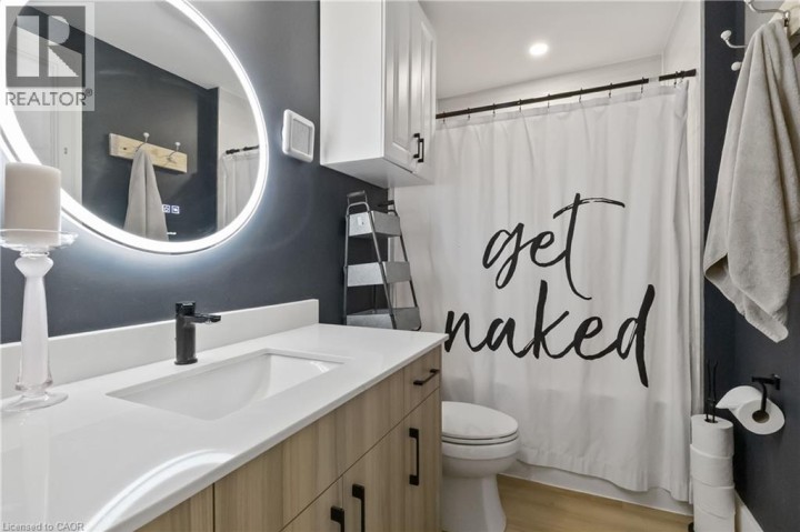 Photo 28 at 156 Albion Street, Brantford