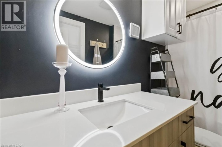 Photo 29 at 156 Albion Street, Brantford