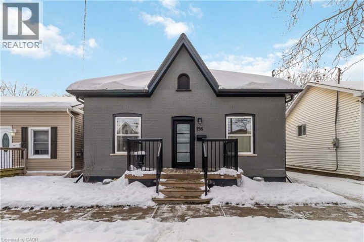 Photo 5 at 156 Albion Street, Brantford