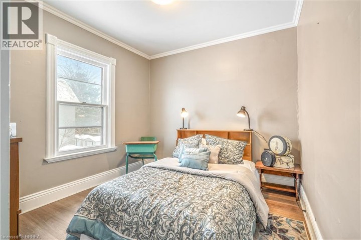 Photo 28 at 353 Dalhousie Street, Brantford