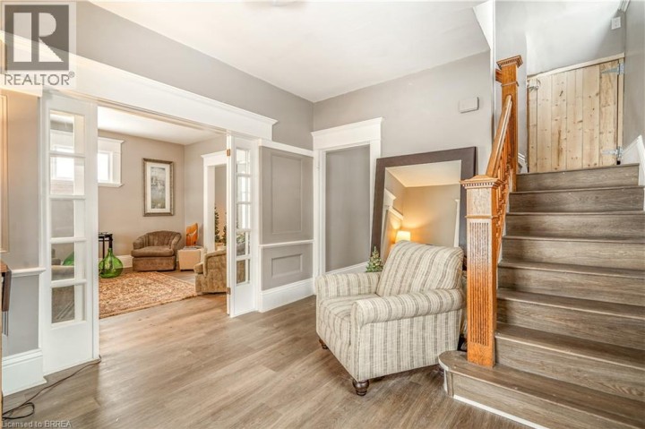 Photo 8 at 353 Dalhousie Street, Brantford