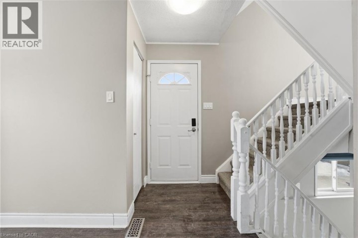 Photo 27 at 21 WREN Court 9, Tillsonburg