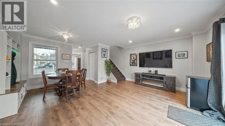 Photo 6 at 5 Enfield Crescent, Brantford