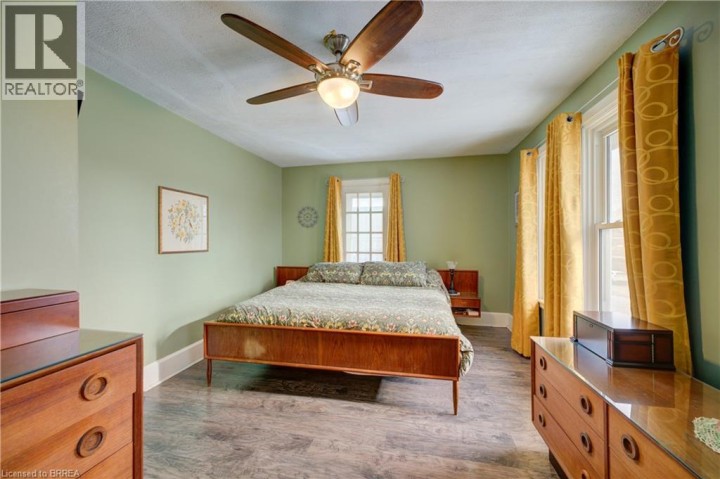 Photo 25 at 688 Colborne Street, Brantford