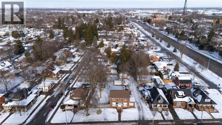 Photo 38 at 688 Colborne Street, Brantford