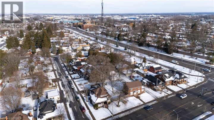 Photo 40 at 688 Colborne Street, Brantford