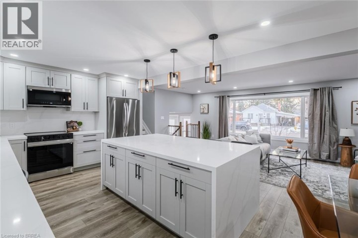 Photo 16 at 234 Grand Street, Brantford