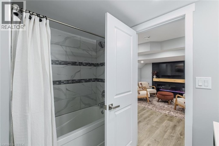 Photo 31 at 234 Grand Street, Brantford