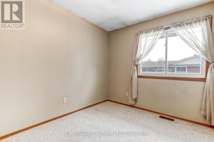 Photo 10 at 80 Glendale Drive, Tillsonburg