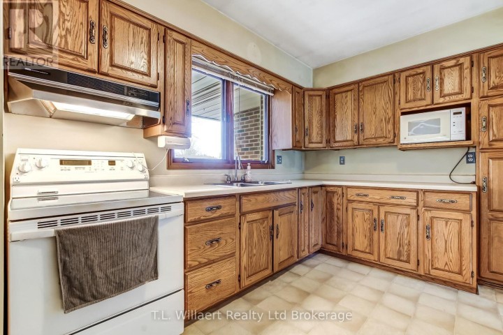 Photo 12 at 80 Glendale Drive, Tillsonburg