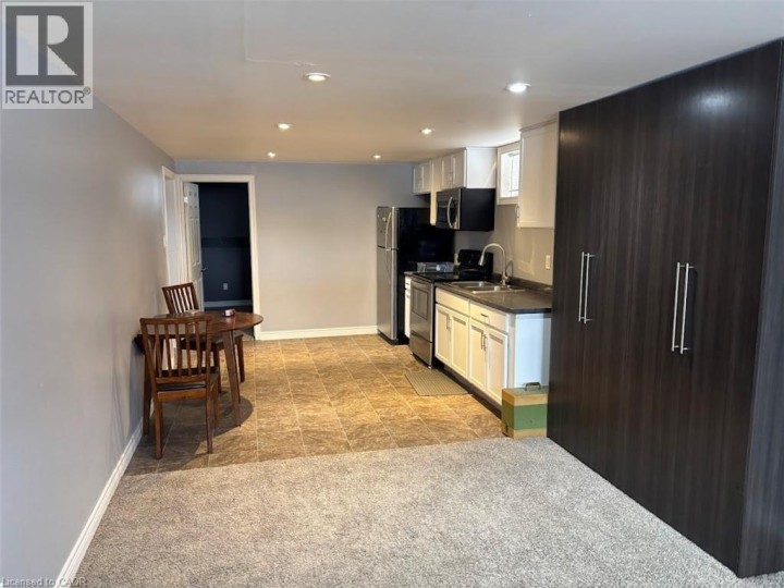 Photo 19 at 39 Evelyn Street, Brantford