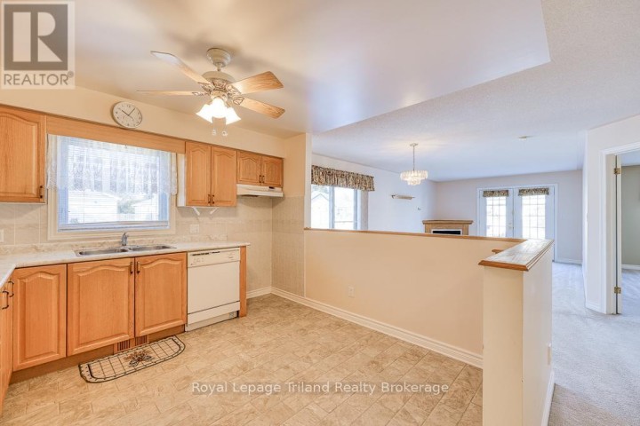 Photo 13 at 10 Armstrong Drive, Tillsonburg