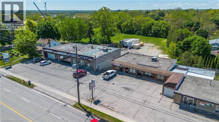 Photo 10 at 160 - 170 Charing Cross Street, Brantford