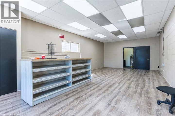 Photo 17 at 160 - 170 Charing Cross Street, Brantford