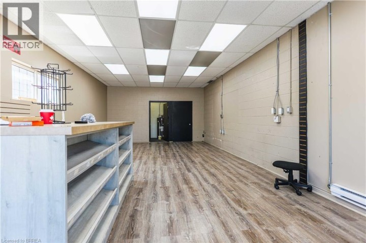 Photo 18 at 160 - 170 Charing Cross Street, Brantford