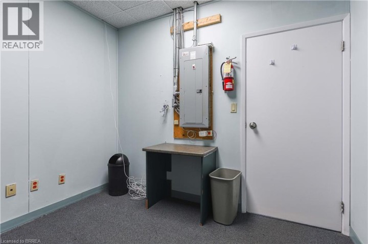 Photo 26 at 160 - 170 Charing Cross Street, Brantford