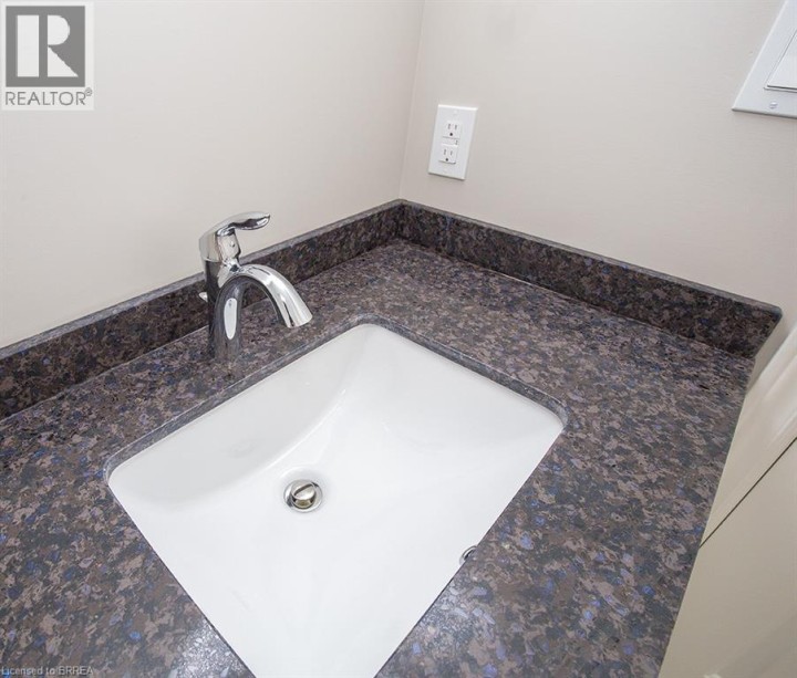 Photo 12 at 355 Wellington Street, Brantford