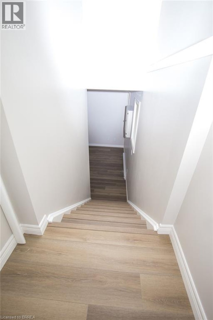 Photo 24 at 355 Wellington Street, Brantford