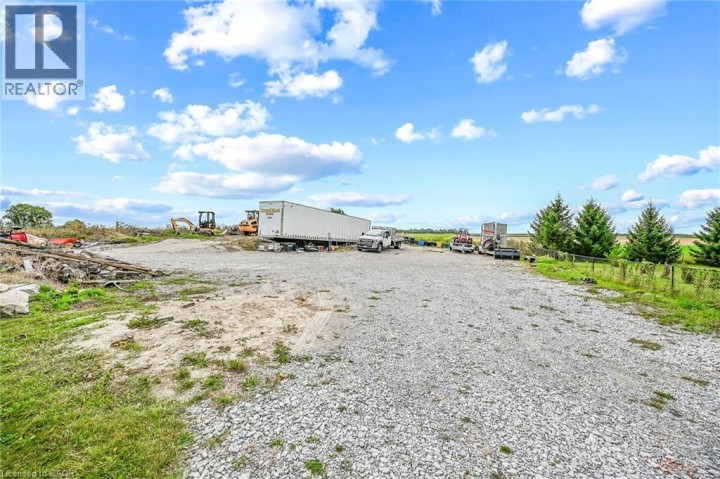 Photo 17 at 435 HIGHWAY 54, Brantford