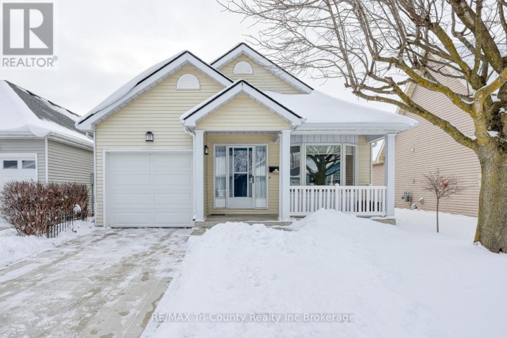 Photo 1 at 33 Wilkins Crescent, Tillsonburg