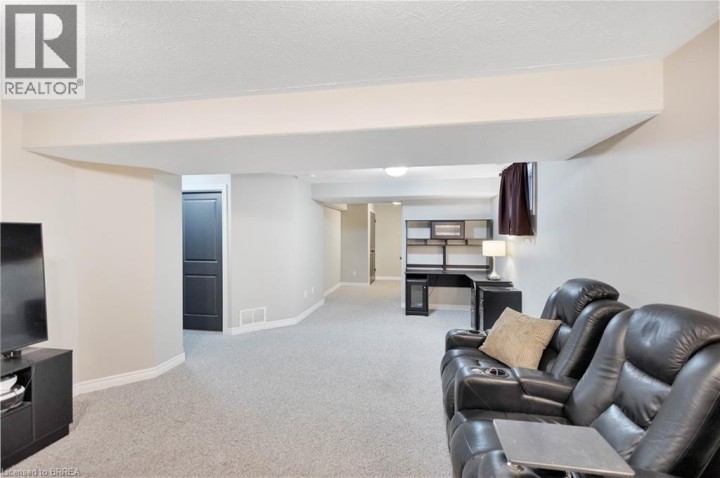 Photo 34 at 55 Fisher Street, Brantford