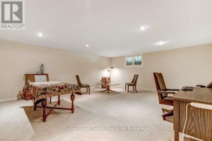 Photo 18 at 52 - 578 Spitfire Street, Woodstock - North, Woodstock