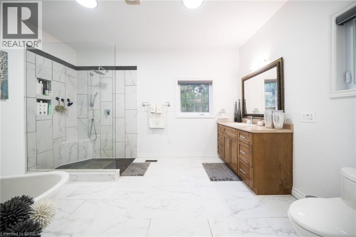 Photo 26 at 9 Michael's Lane, Tillsonburg