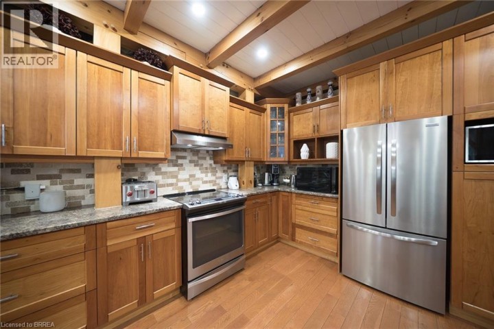 Photo 9 at 9 Michael's Lane, Tillsonburg