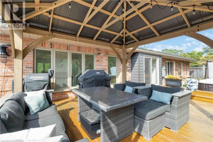 Photo 9 at 232 Paris Road E, Brantford