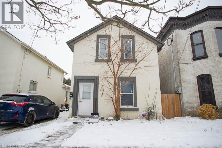 Photo 2 at 129 Peel Street, Brantford