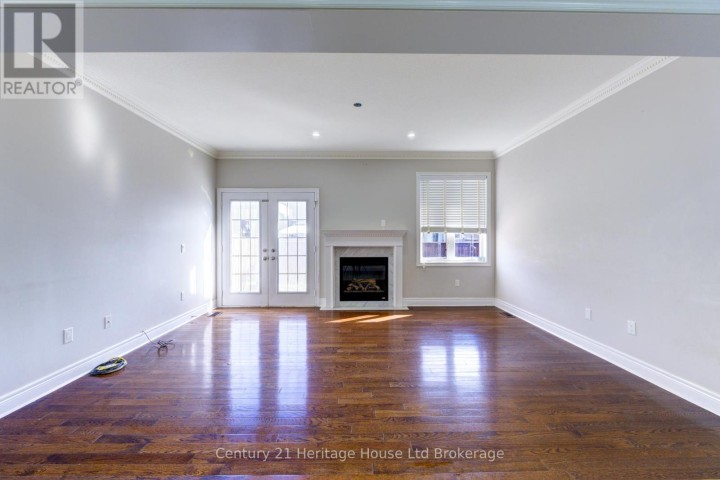 Photo 22 at 504 Baldwin Crescent, Woodstock - North, Woodstock