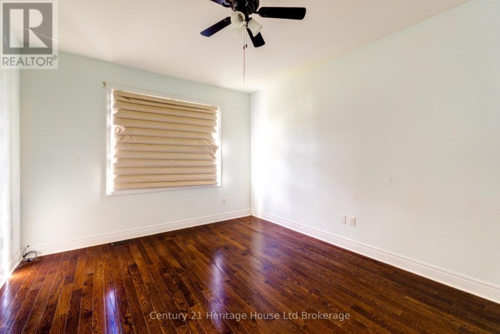 Photo 29 at 504 Baldwin Crescent, Woodstock - North, Woodstock