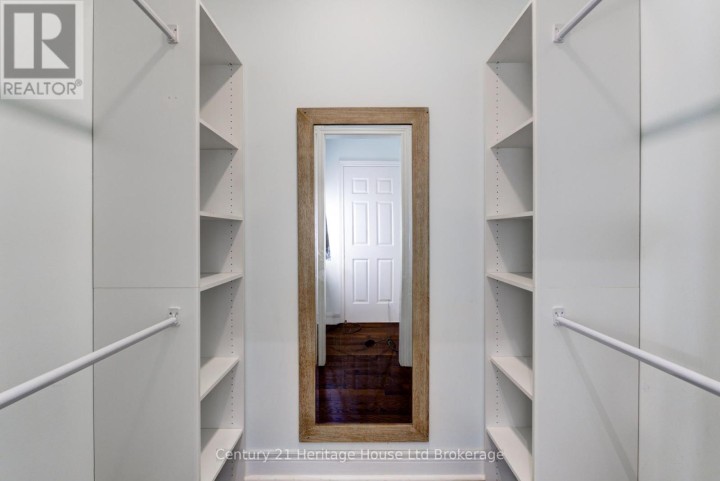 Photo 31 at 504 Baldwin Crescent, Woodstock - North, Woodstock