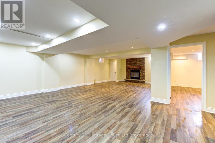 Photo 37 at 504 Baldwin Crescent, Woodstock - North, Woodstock