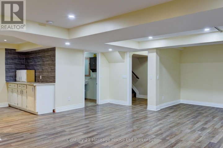 Photo 41 at 504 Baldwin Crescent, Woodstock - North, Woodstock