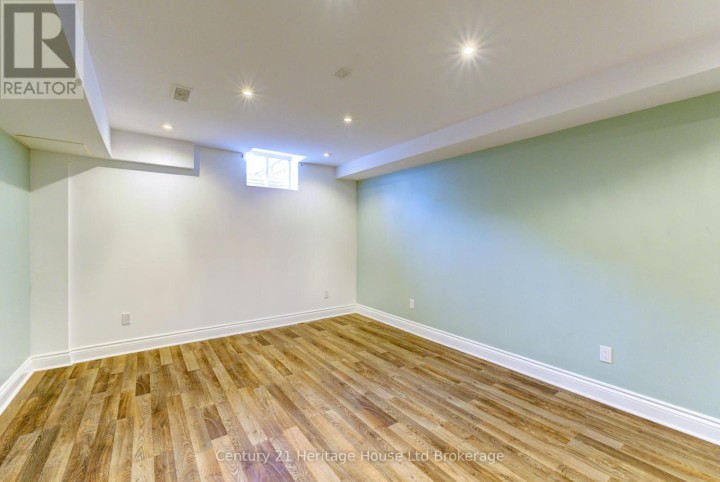 Photo 44 at 504 Baldwin Crescent, Woodstock - North, Woodstock