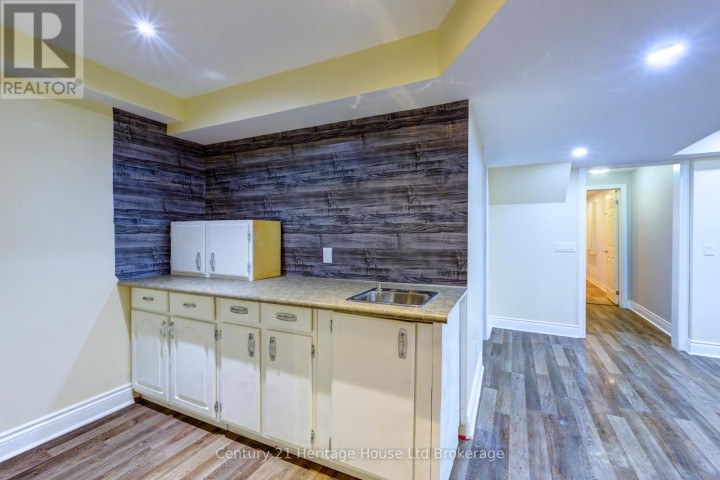 Photo 46 at 504 Baldwin Crescent, Woodstock - North, Woodstock