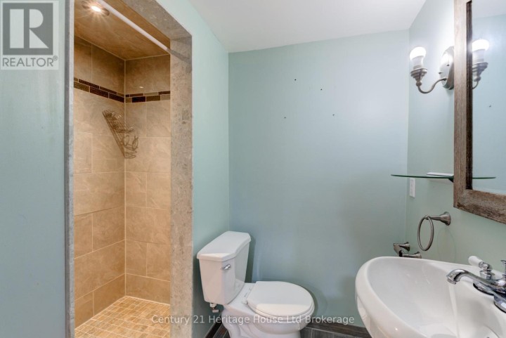 Photo 47 at 504 Baldwin Crescent, Woodstock - North, Woodstock