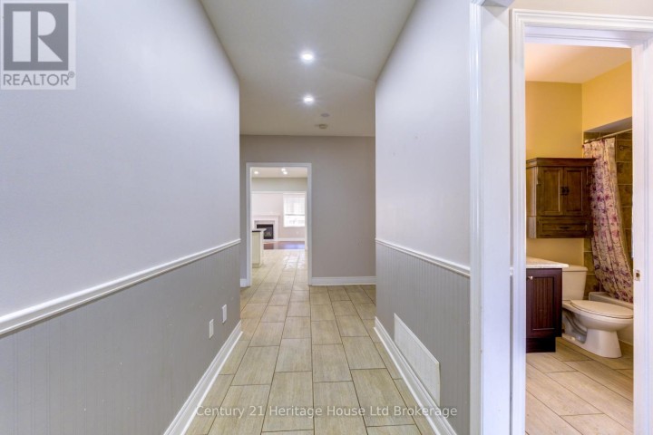 Photo 9 at 504 Baldwin Crescent, Woodstock - North, Woodstock