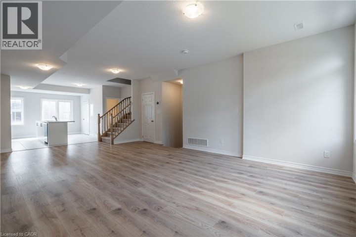 Photo 8 at 677 PARK Road 7, Brantford