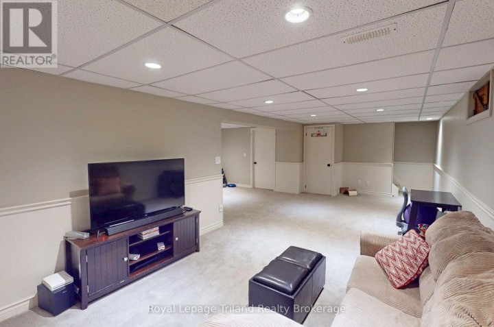 Photo 29 at 444 Lee Avenue, Woodstock - North, Woodstock