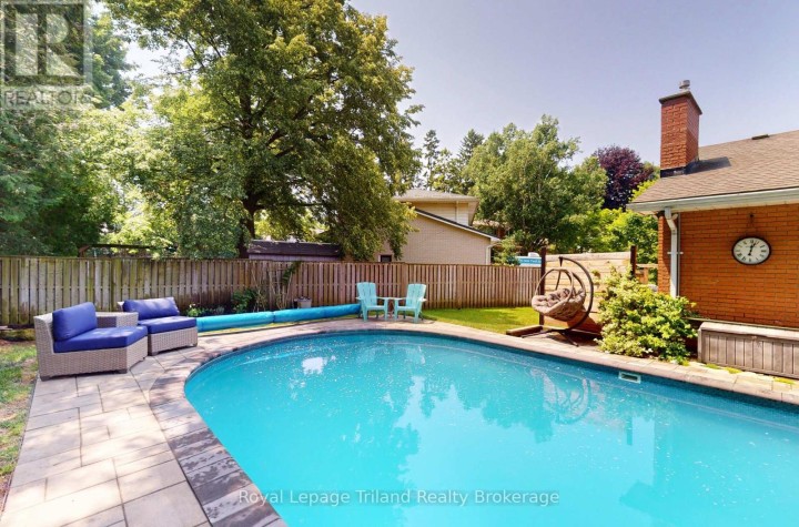 Photo 34 at 444 Lee Avenue, Woodstock - North, Woodstock