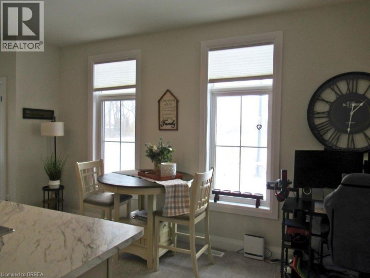 Photo 7 at 677 PARK Road N 18, Brantford