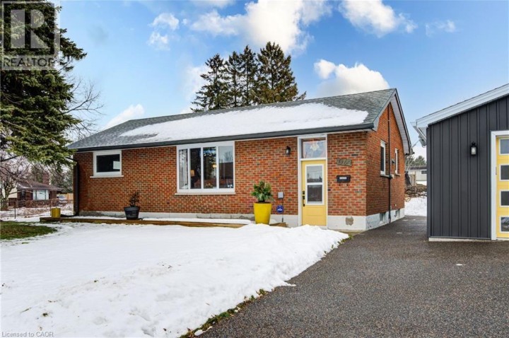 Photo 17 at 1040 Warwick Street, Woodstock