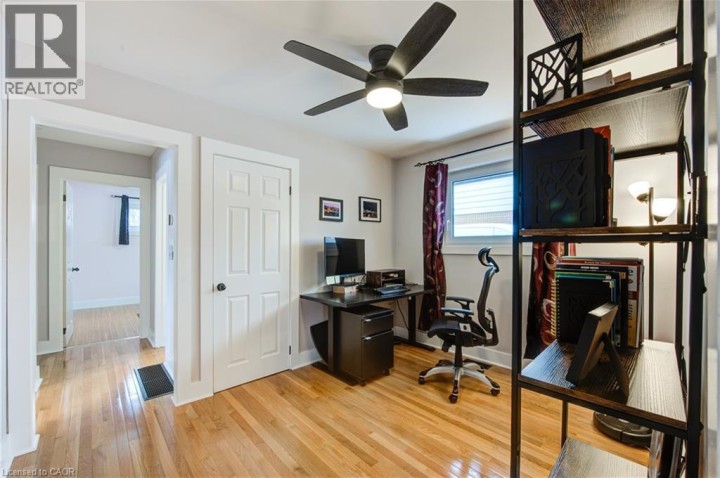 Photo 21 at 1040 Warwick Street, Woodstock